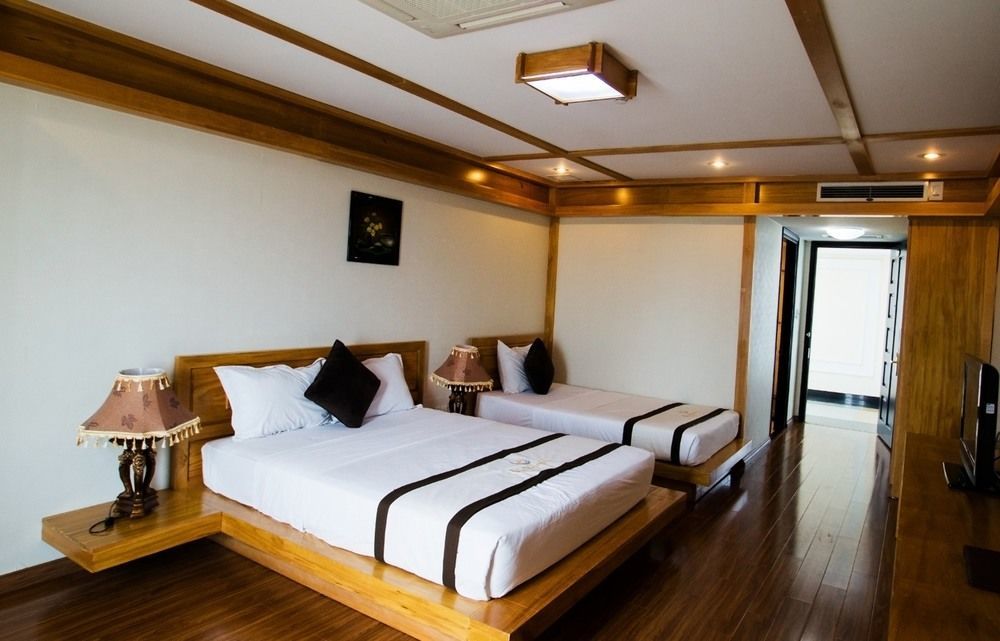 Kaya Hotel Tuy Hoa Exterior photo