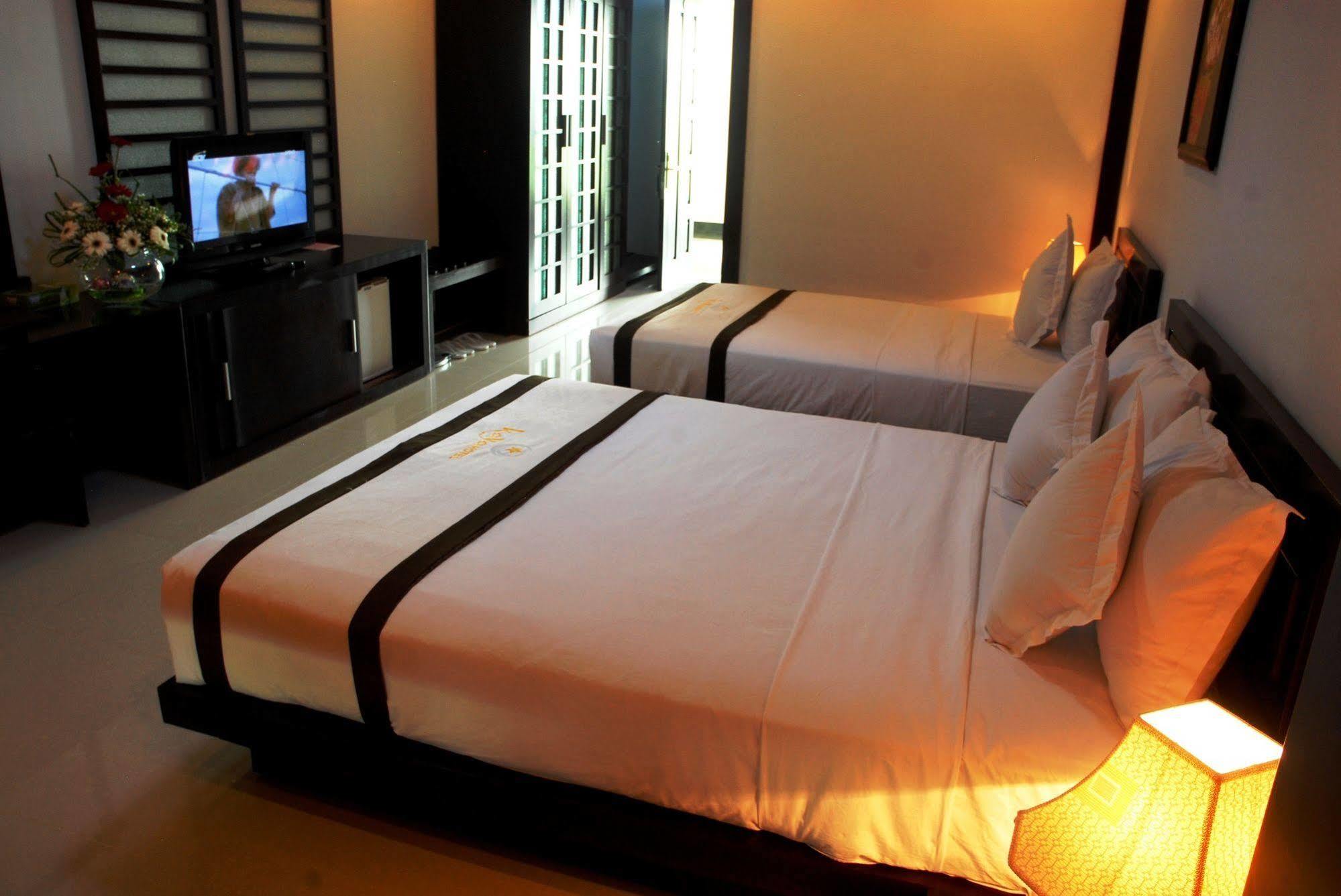 Kaya Hotel Tuy Hoa Exterior photo