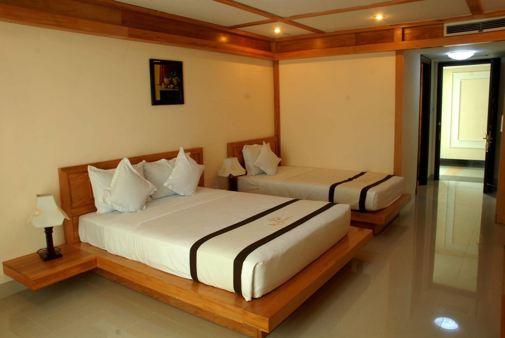 Kaya Hotel Tuy Hoa Exterior photo
