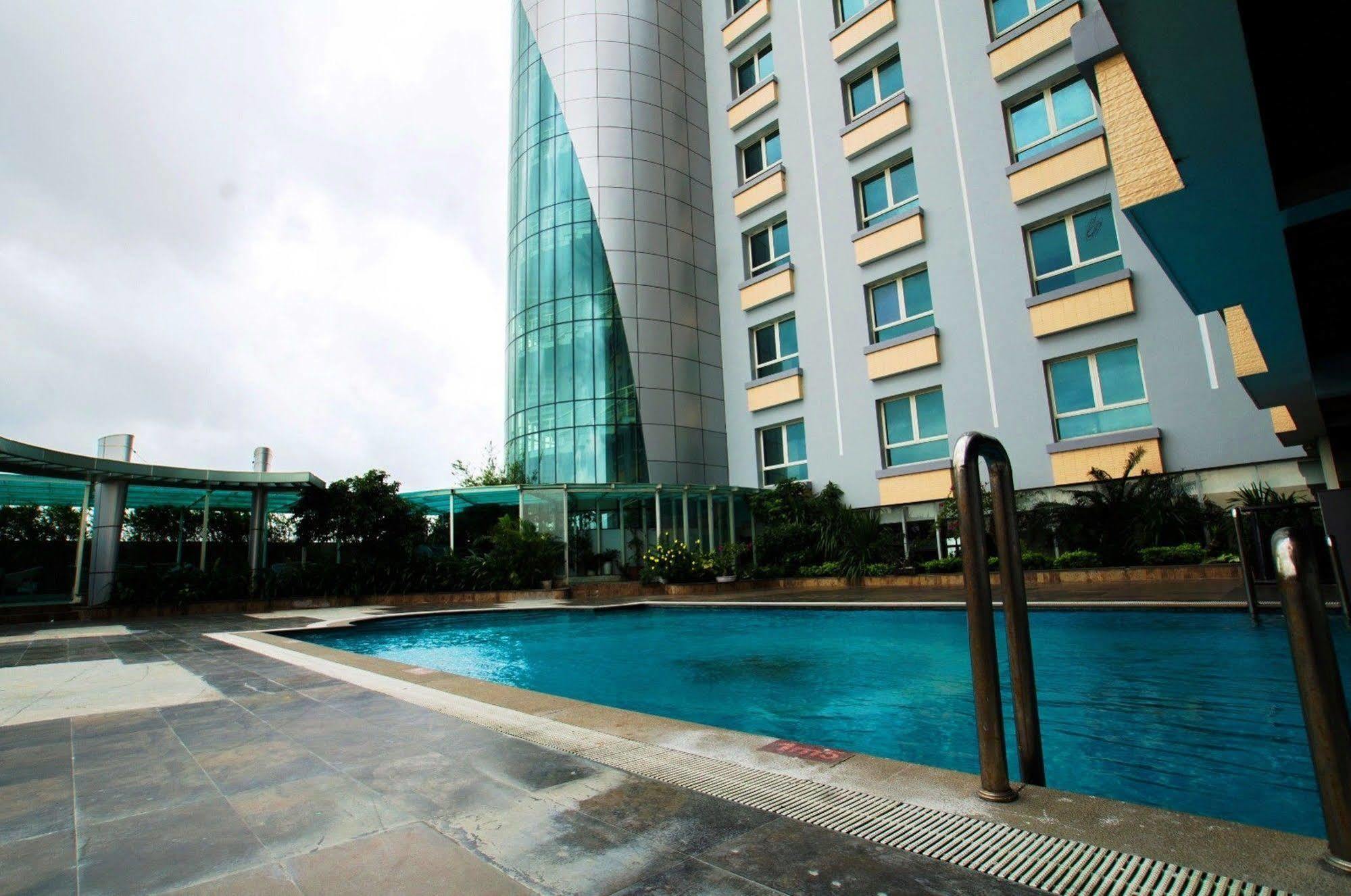 Kaya Hotel Tuy Hoa Exterior photo
